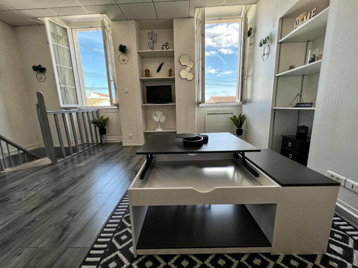 Le Myvi - Wifi - Hyper Centre Cognac Apartment Luaran gambar