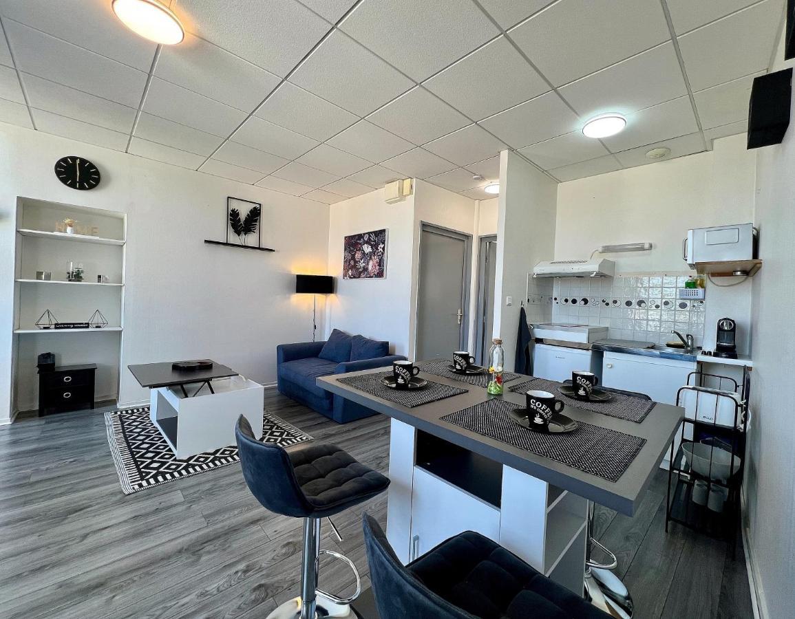Le Myvi - Wifi - Hyper Centre Cognac Apartment Luaran gambar